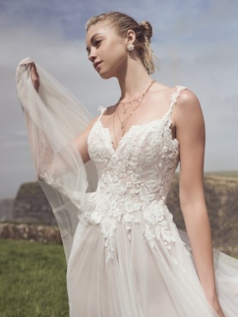 Maggie Sottero Regina 23RC076A01 #1 All Ivory thumbnail