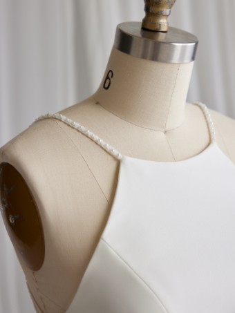Maggie Sottero LOTTIE 23RC630A01 #4 Ivory (gown with Natural Illusion) thumbnail