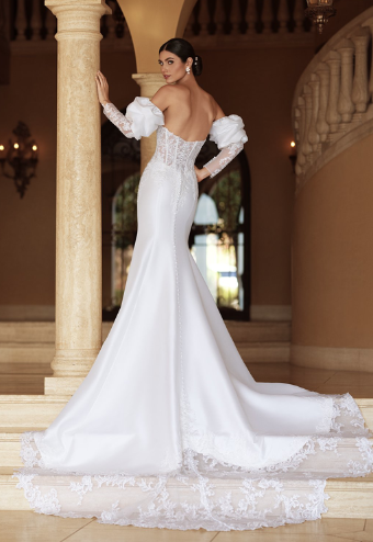 Moonlight Bridal H1589 #1 Ivory thumbnail
