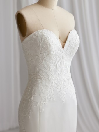 Maggie Sottero BRETTE 23RN669A01 #2 Ivory (gown with Natural Illusion) thumbnail