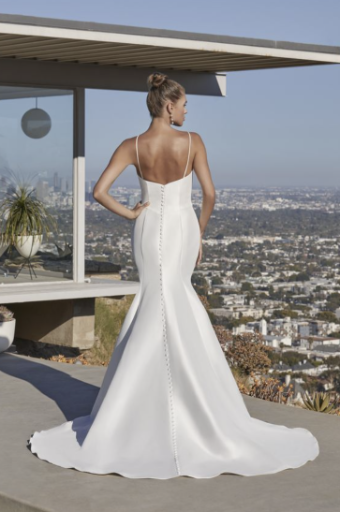 Casablanca Bridal LE125 #1 Ivory thumbnail