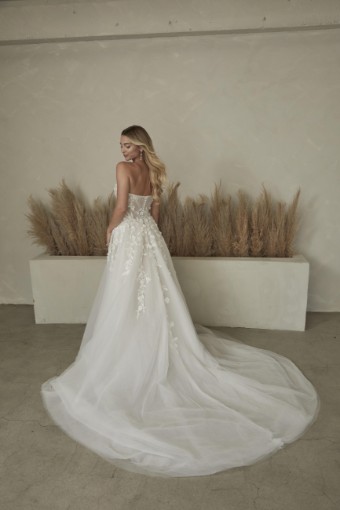 Madi Lane Estella - SR2517 #2 default Ivory/Mocha thumbnail