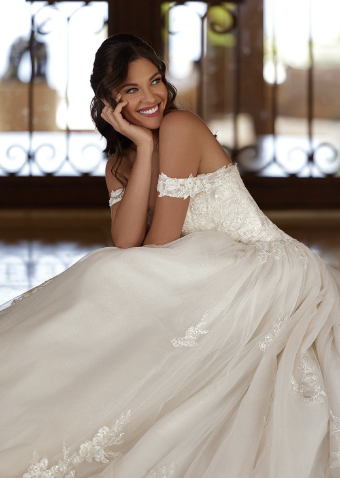 Val Stefani D8346 #1 Ivory thumbnail