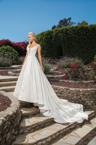 Casablanca Bridal 2372 Vivian #0 default Ivory/Nude thumbnail