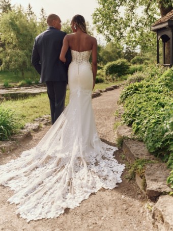 Maggie Sottero YARA 25MK263A01 #3 Ivory (gown with Natural Illusion) thumbnail