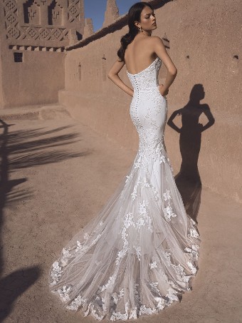 Enzoani Tatiana #1 default Ivory thumbnail