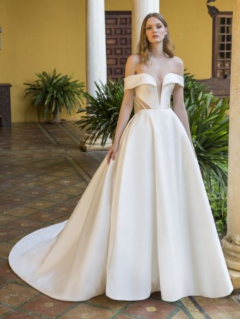 Enzoani Pearson #0 default Ivory/Nude thumbnail