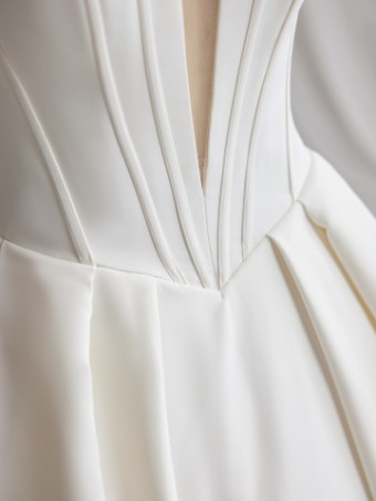 Maggie Sottero DERRICK 23MS723A01 #4 Ivory (gown with Natural Illusion) thumbnail