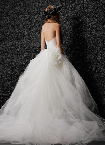 Vera Wang Bride Alizee VW122AB1.665 #1 default Off White thumbnail